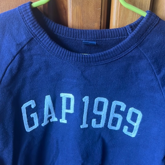 GAP - Picture 3 of 13